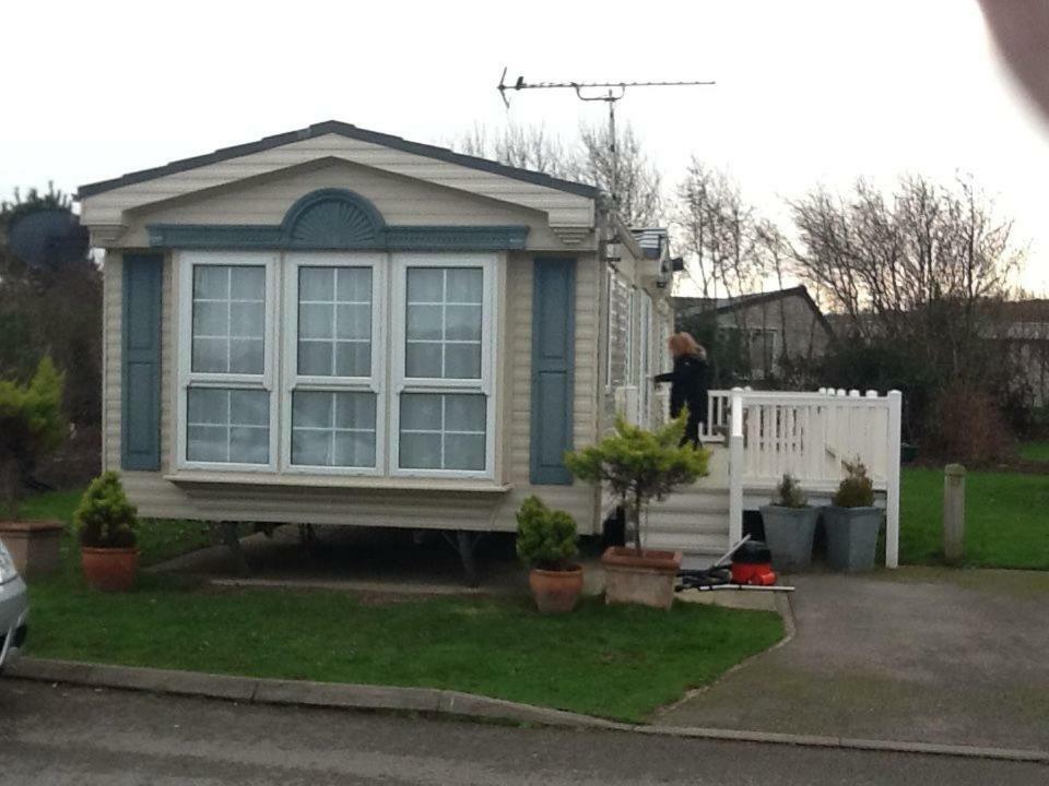 Presthaven Sands Holiday Park 3&2 Bed Caravans Prestatyn Exteriör bild
